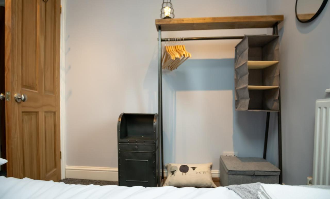Lovely Coach House With Free Parking Casa de Férias *